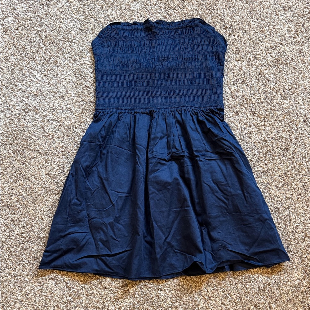 Amazon Essentials Strapless Dress in Navy